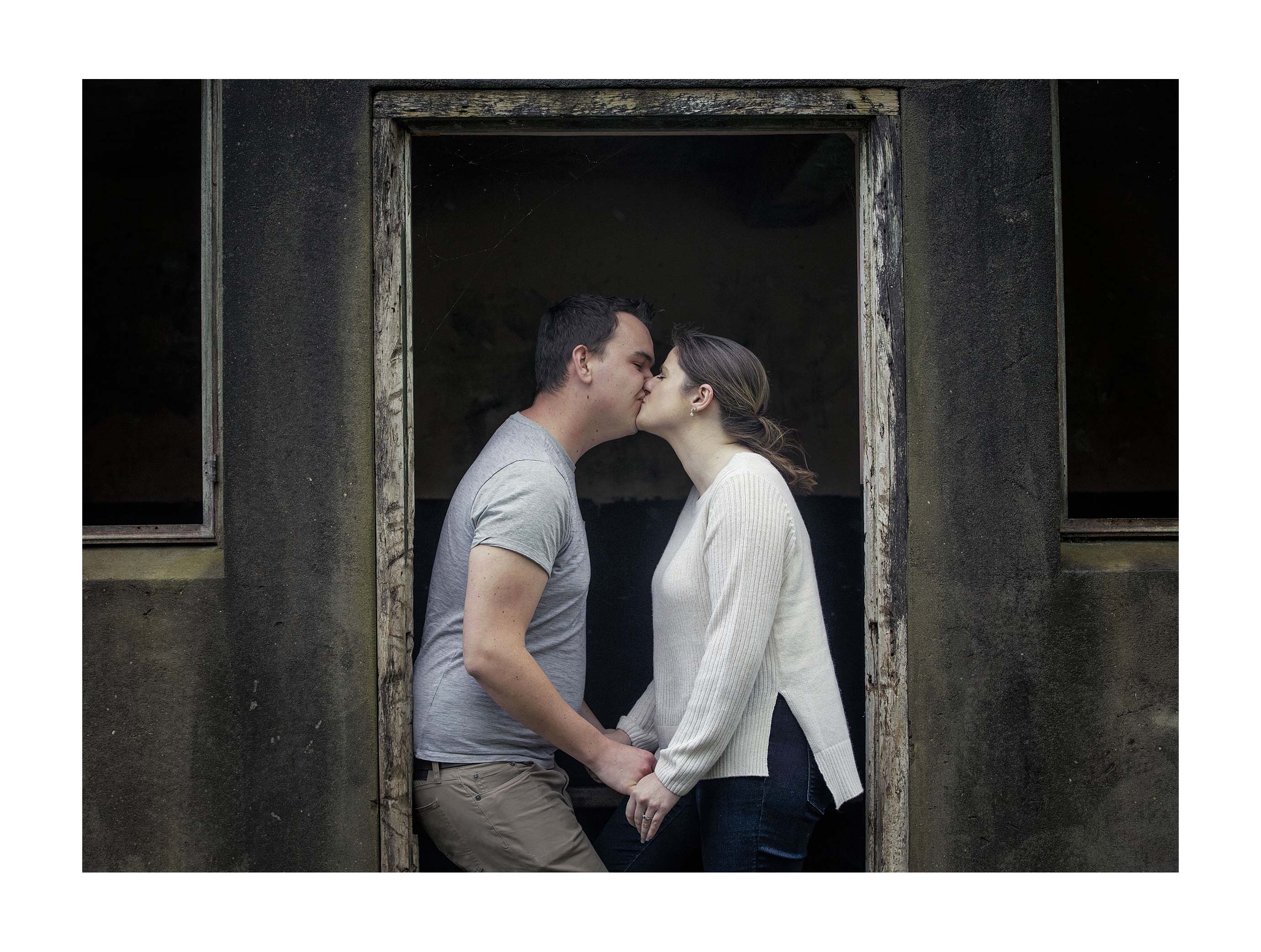 Engagement photo by Auckland wedding photographer Chris Loufte www.theweddingphotographer.co.nz